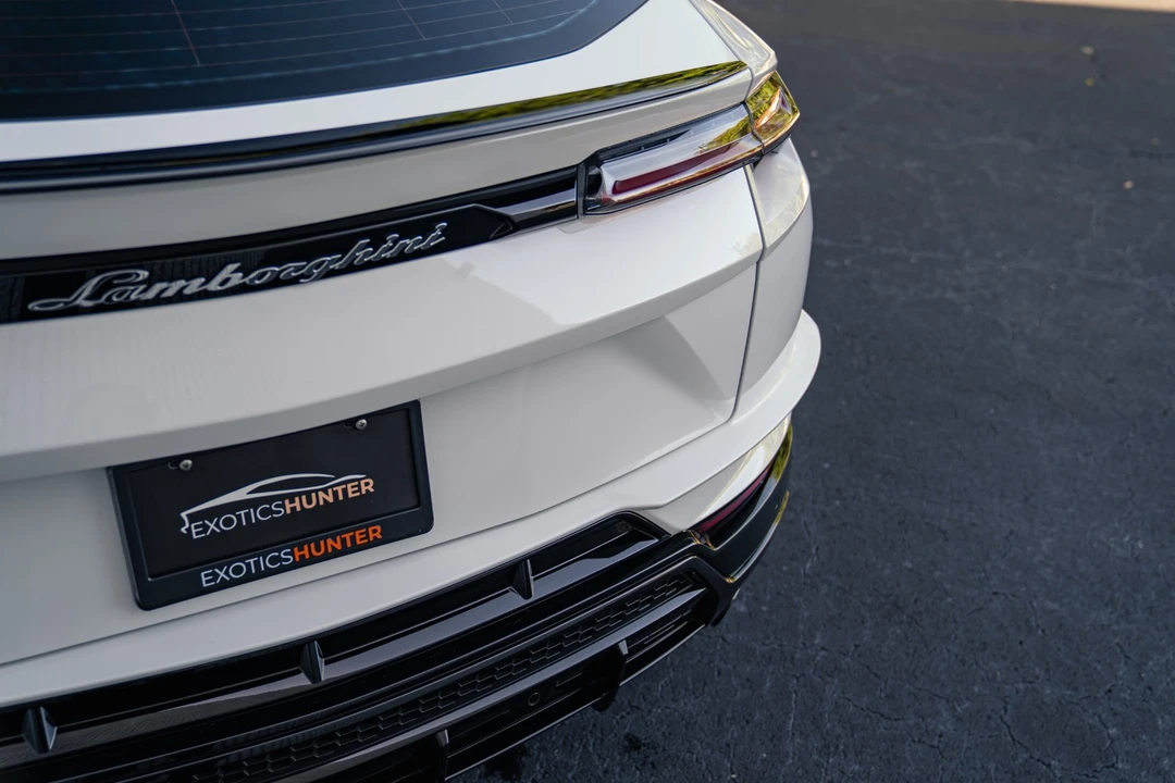 2024 Lamborghini Urus S - Image 24 of 31