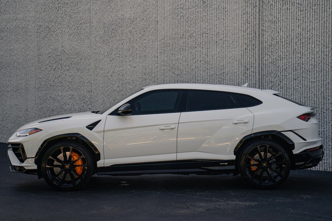 2024 Lamborghini Urus S - Image 11 of 31