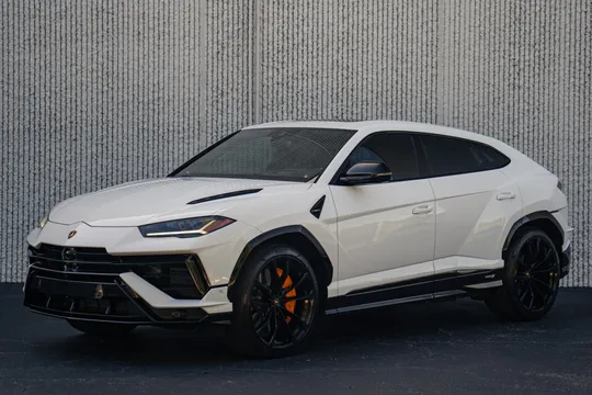 2024 Lamborghini Urus S