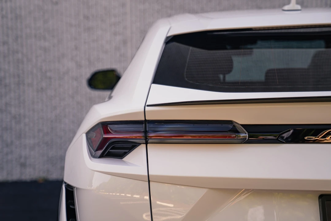 2024 Lamborghini Urus S - Image 26 of 31