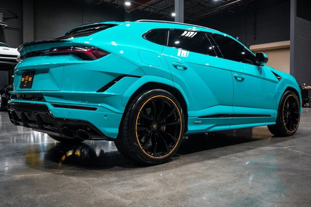 2024 Lamborghini Urus S - Image 6 of 31