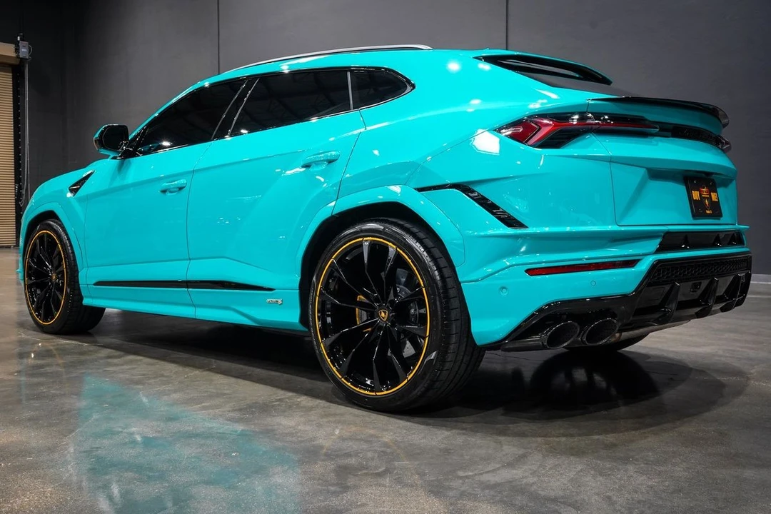 2024 Lamborghini Urus S - Image 4 of 31