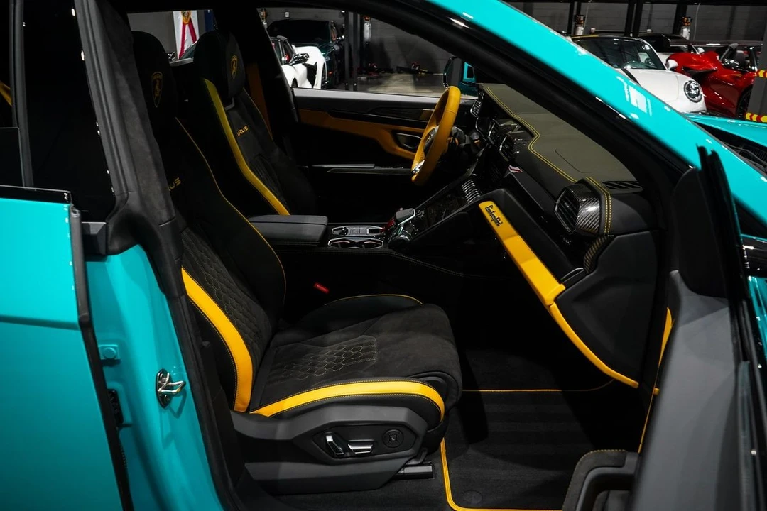 2024 Lamborghini Urus S - Image 31 of 31