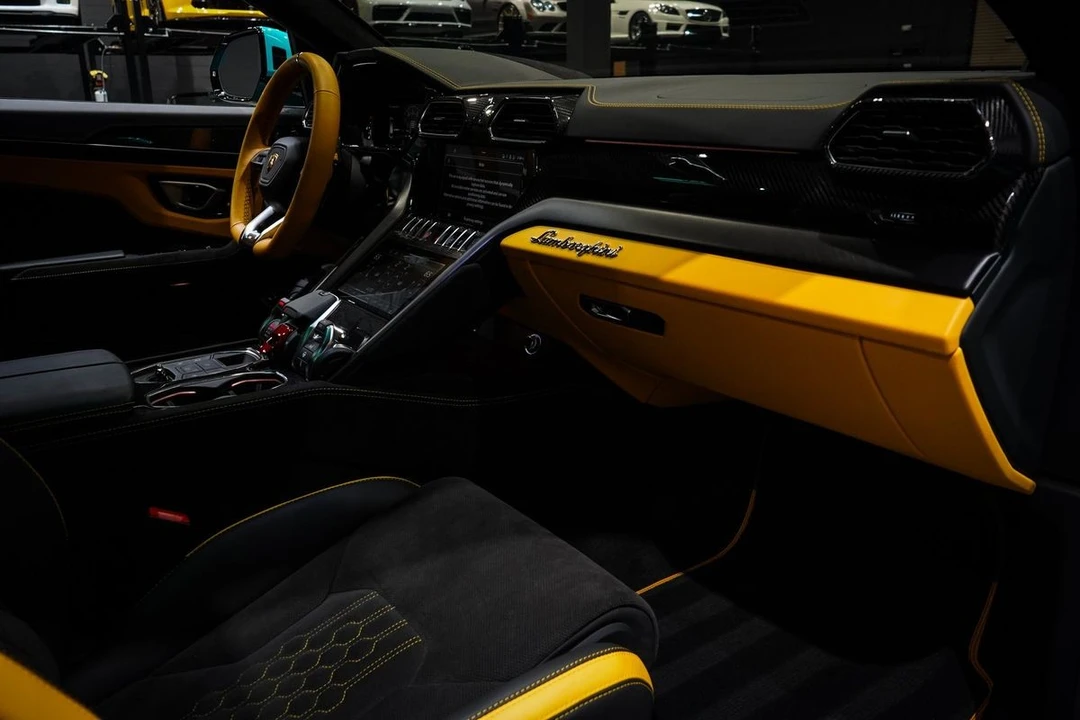 2024 Lamborghini Urus S - Image 30 of 31