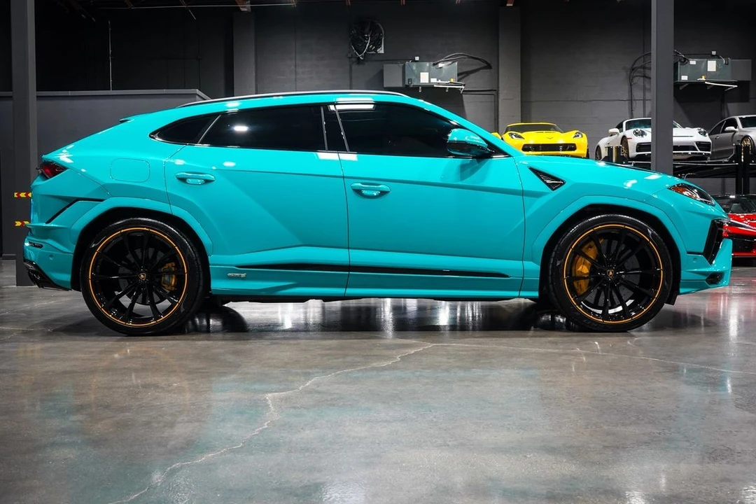 2024 Lamborghini Urus S - Image 7 of 31