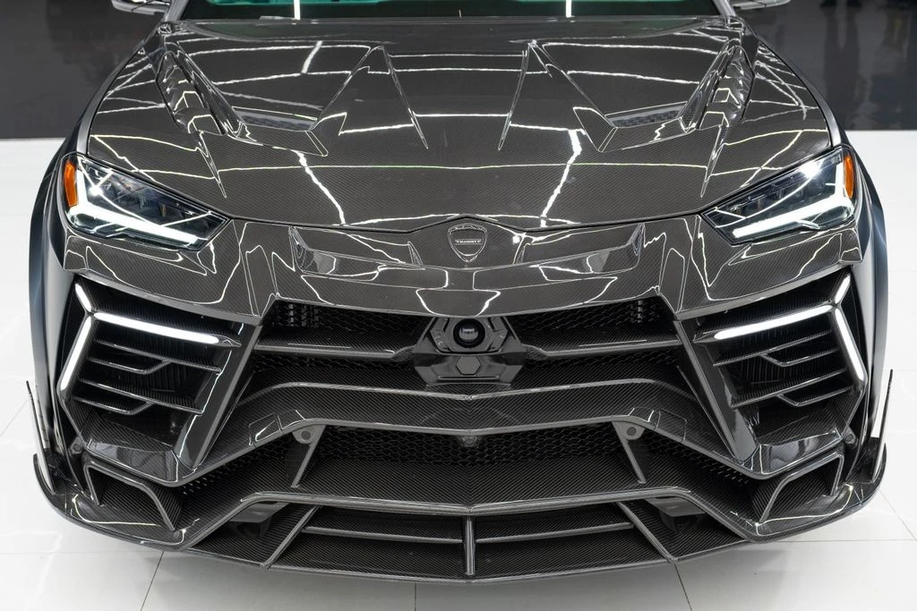 2024 Lamborghini - Image 8 of 31