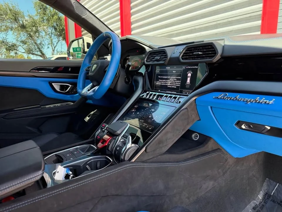 2024 Lamborghini Urus S - Image 12 of 16