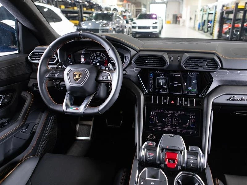 2024 Lamborghini Urus S - Image 9 of 10