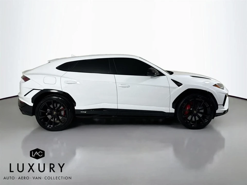 2024 Lamborghini Urus S - Image 3 of 12