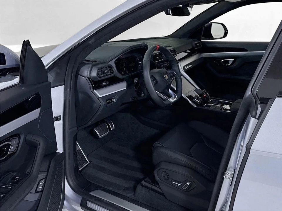 2024 Lamborghini Urus S - Image 12 of 12