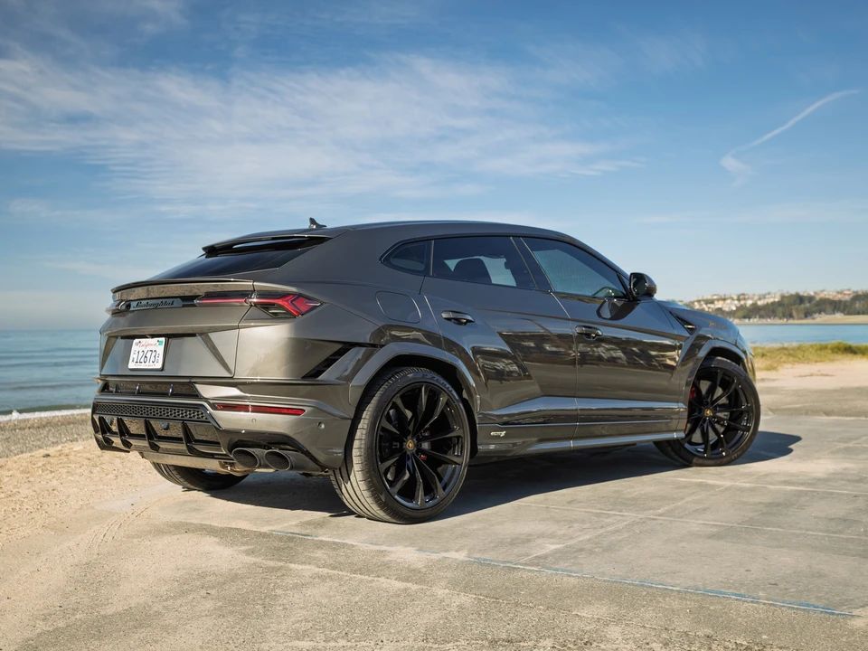 2024 Lamborghini Urus S - Image 5 of 21