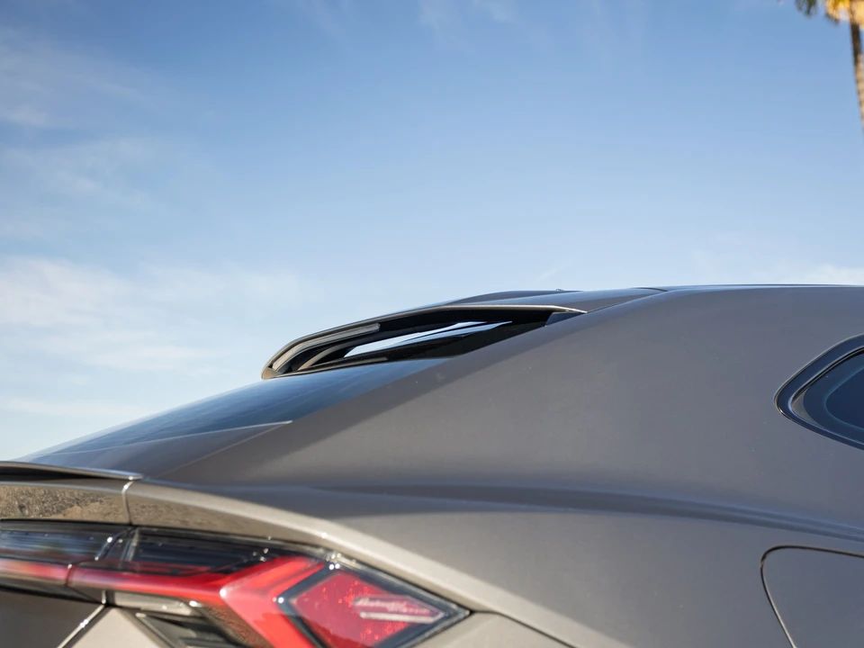 2024 Lamborghini Urus S - Image 16 of 21