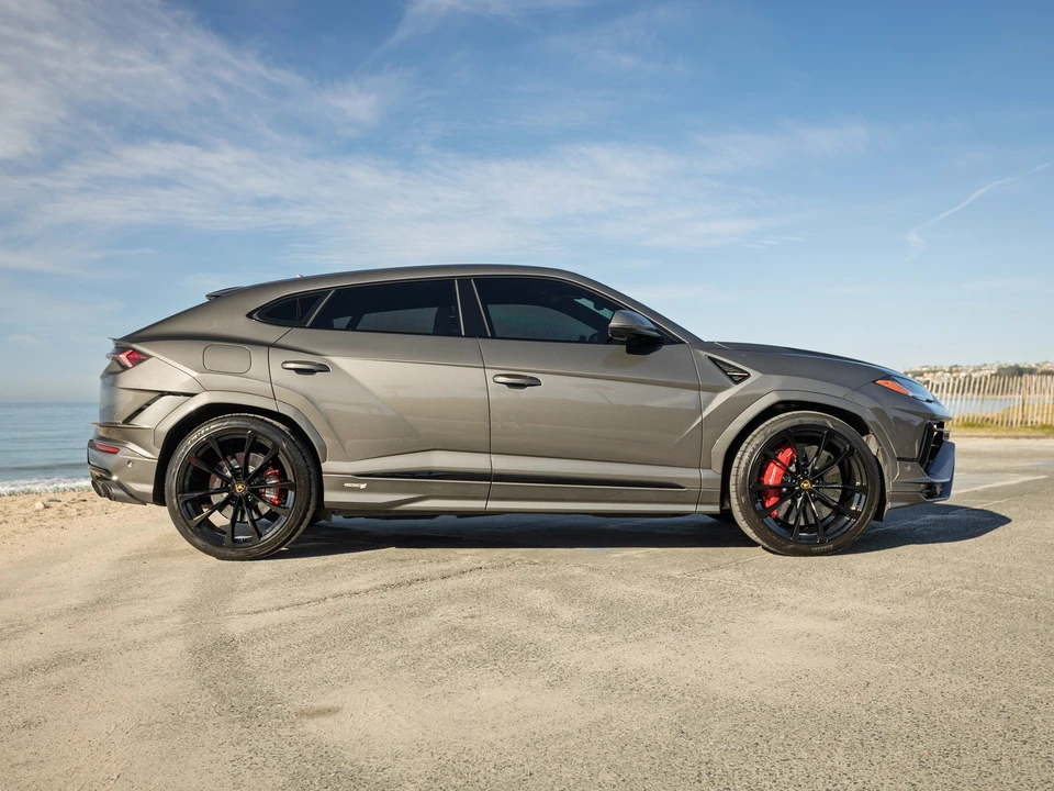 2024 Lamborghini Urus S - Image 4 of 21