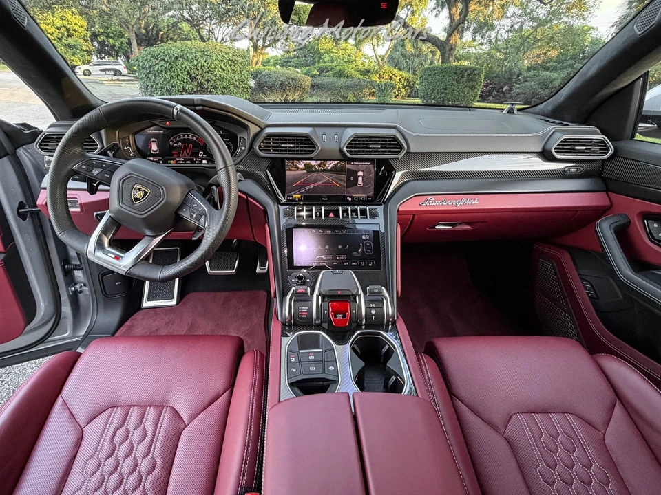 2024 Lamborghini Urus S - Image 17 of 21