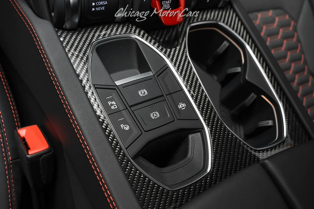 2024 Lamborghini Urus S - Image 17 of 21