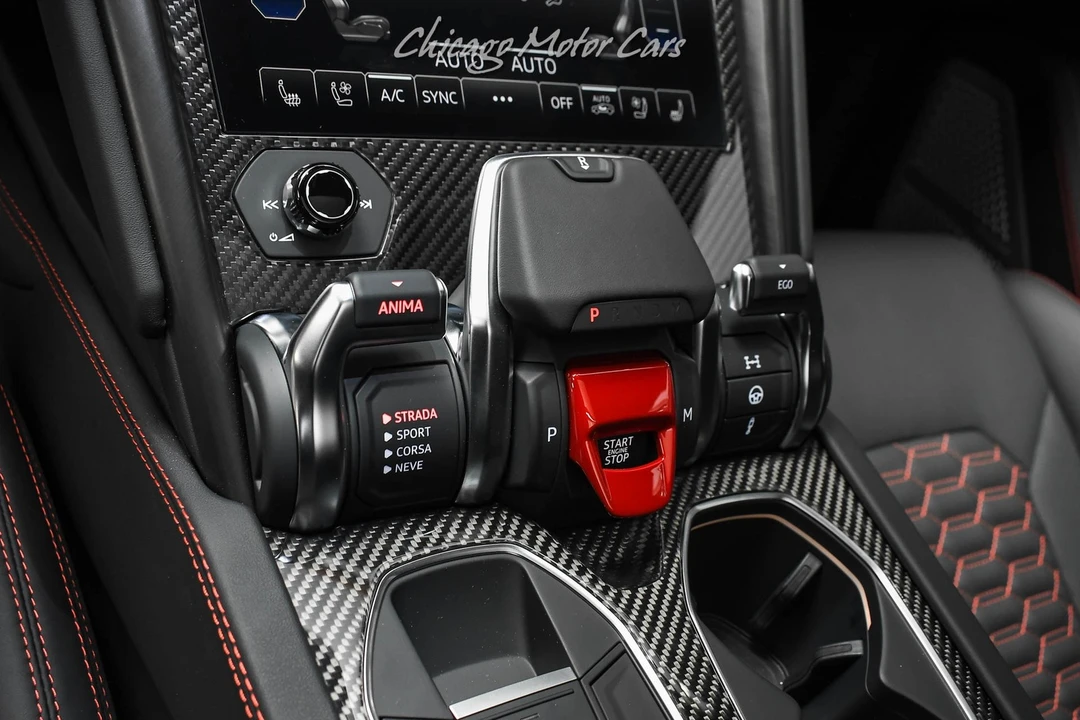 2024 Lamborghini Urus S - Image 16 of 21