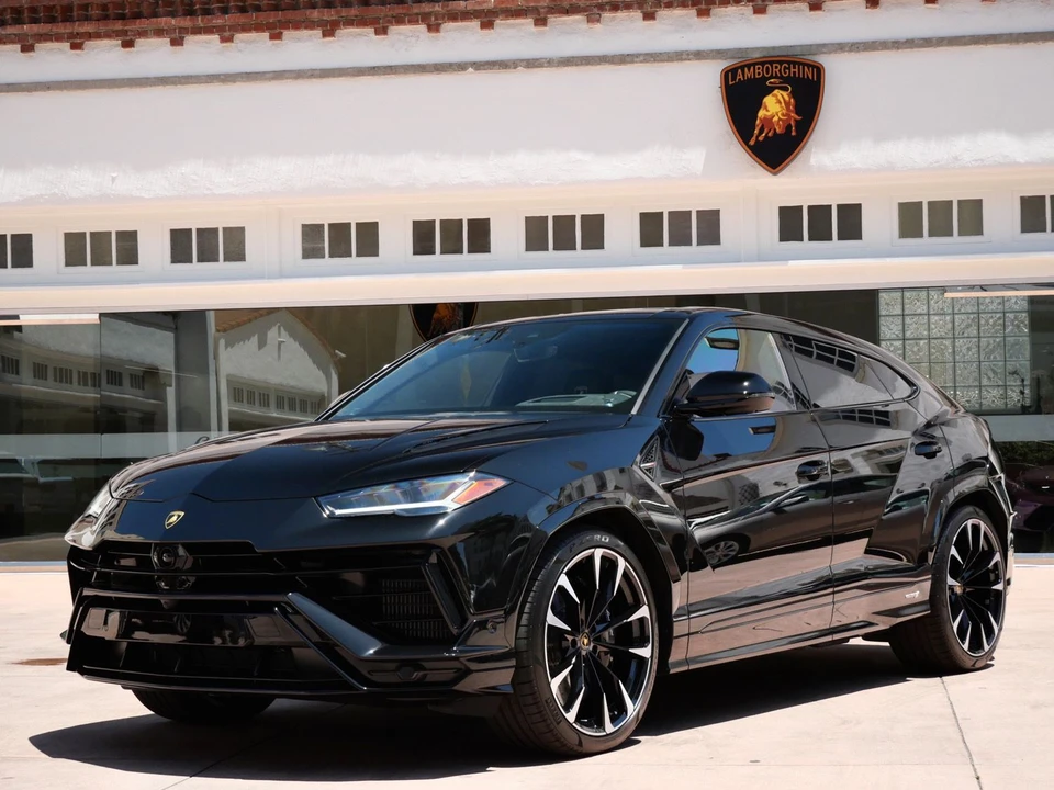 2024 Lamborghini Urus S - Image 12 of 28