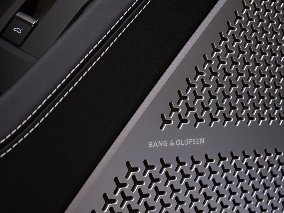 2024 Lamborghini Urus S - Image 18 of 28