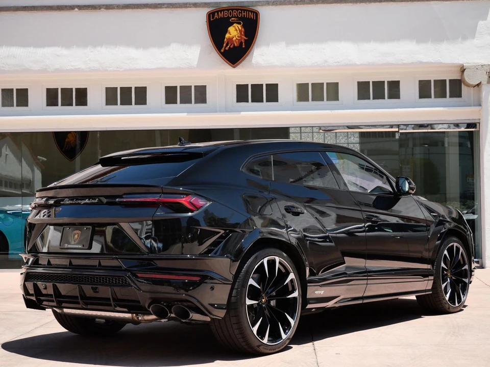 2024 Lamborghini Urus S - Image 3 of 28