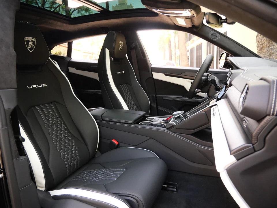 2024 Lamborghini Urus S - Image 8 of 28