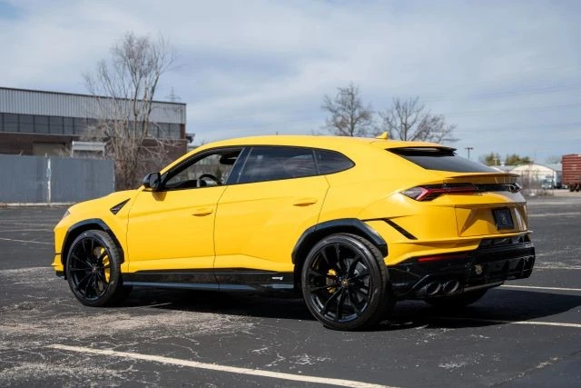 2024 Lamborghini Urus S - Image 11 of 21