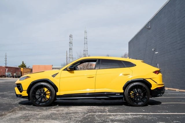 2024 Lamborghini Urus S - Image 12 of 21