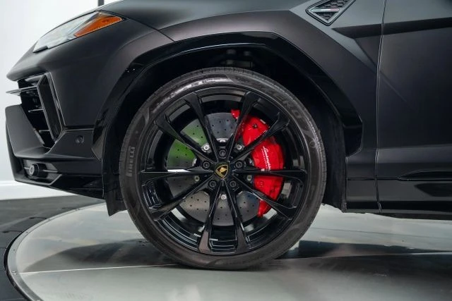 2024 Lamborghini Urus S - Image 15 of 21