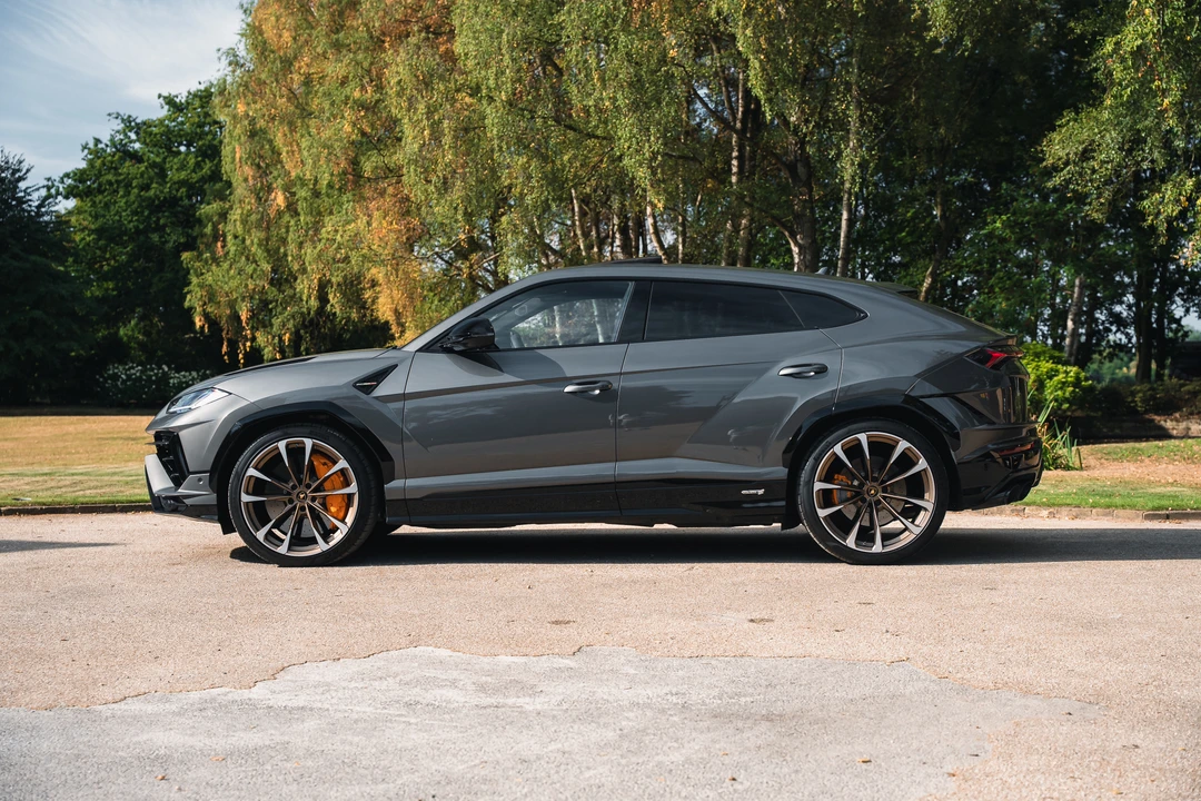 2024 Lamborghini Urus S - Image 4 of 31