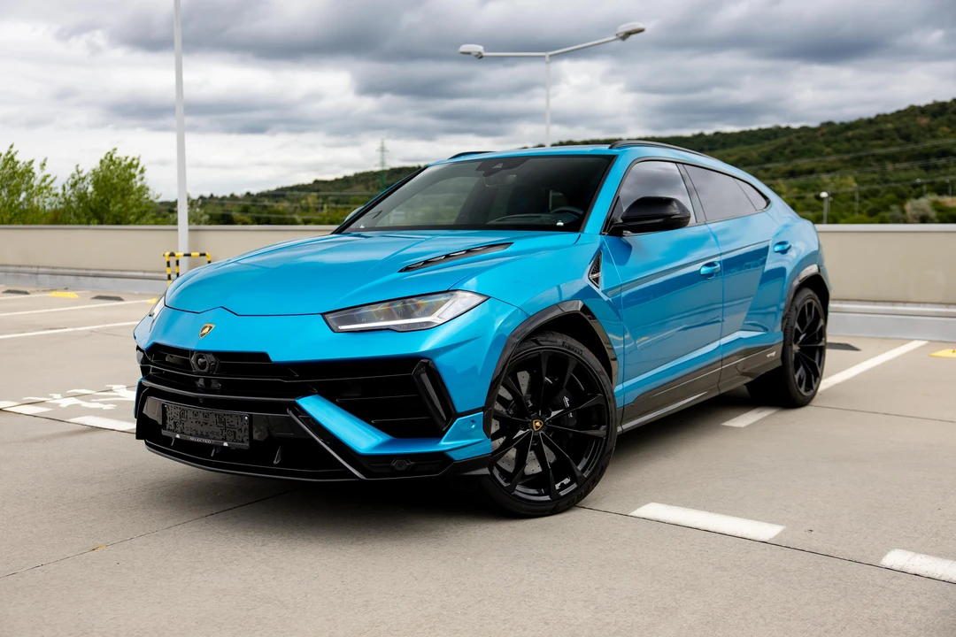 2024 Lamborghini Urus S - Image 9 of 31