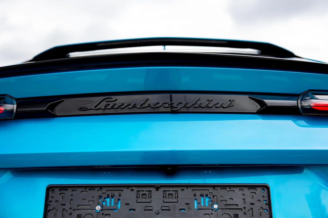 2024 Lamborghini Urus S - Image 16 of 31