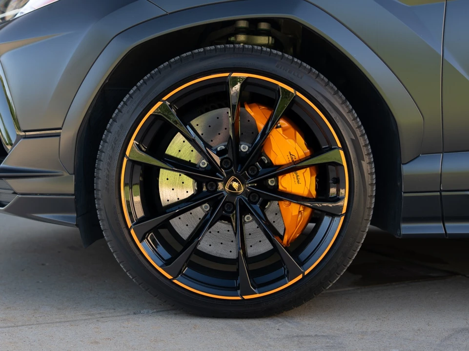 2024 Lamborghini Urus S - Image 3 of 31