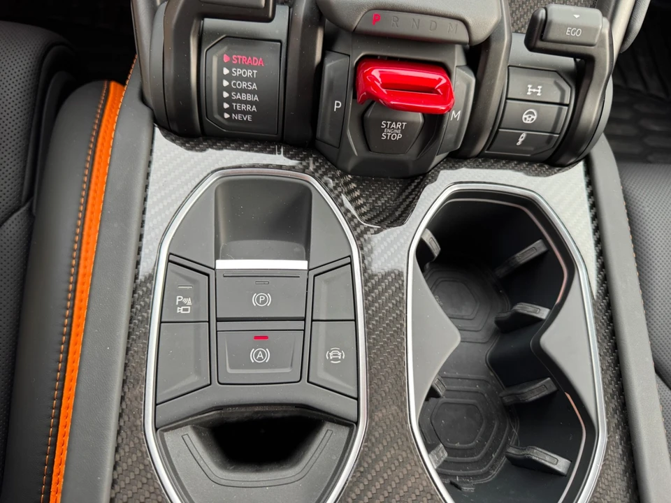 2024 Lamborghini Urus S - Image 22 of 31