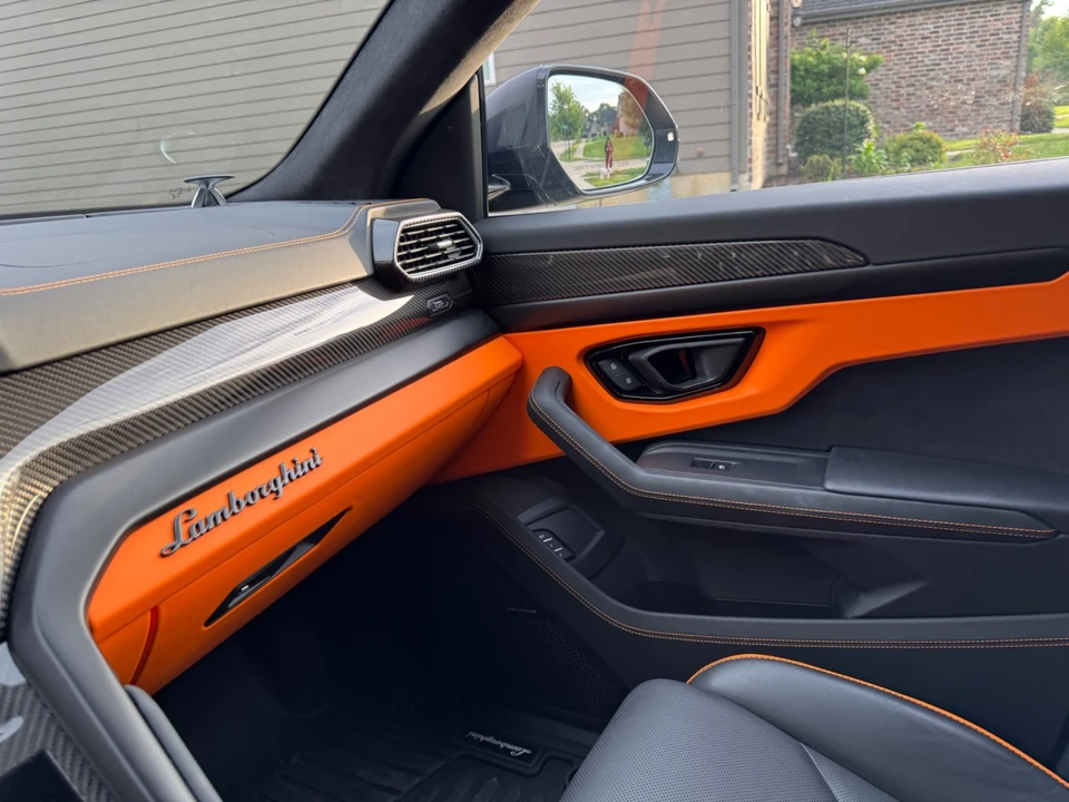 2024 Lamborghini Urus S - Image 17 of 31