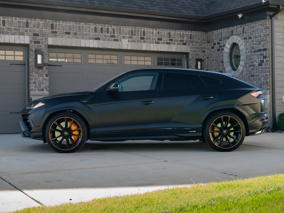 2024 Lamborghini Urus S - Image 17 of 31