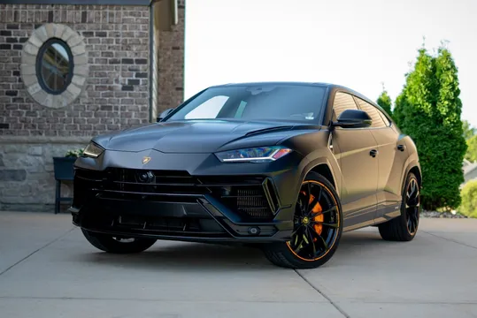 2024 Lamborghini Urus S