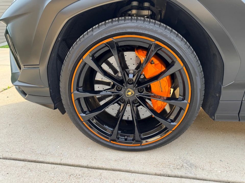 2024 Lamborghini Urus S - Image 24 of 31