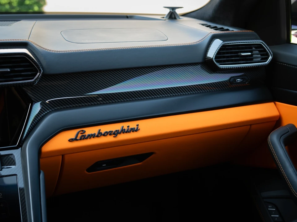 2024 Lamborghini Urus S - Image 10 of 31