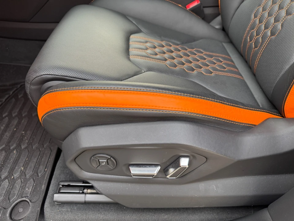 2024 Lamborghini Urus S - Image 15 of 31