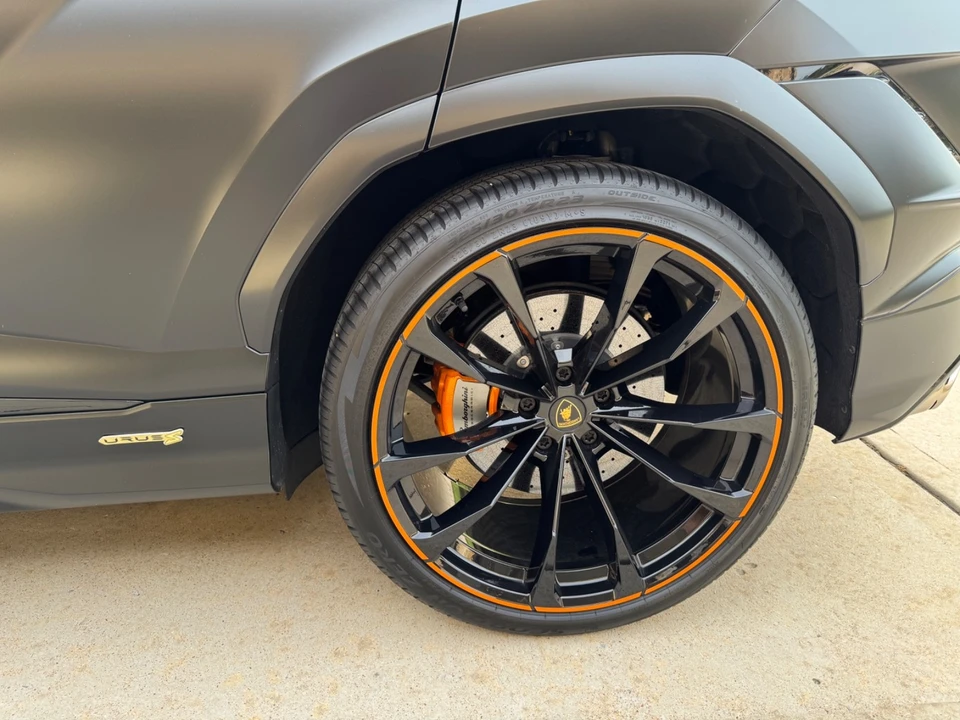 2024 Lamborghini Urus S - Image 25 of 31