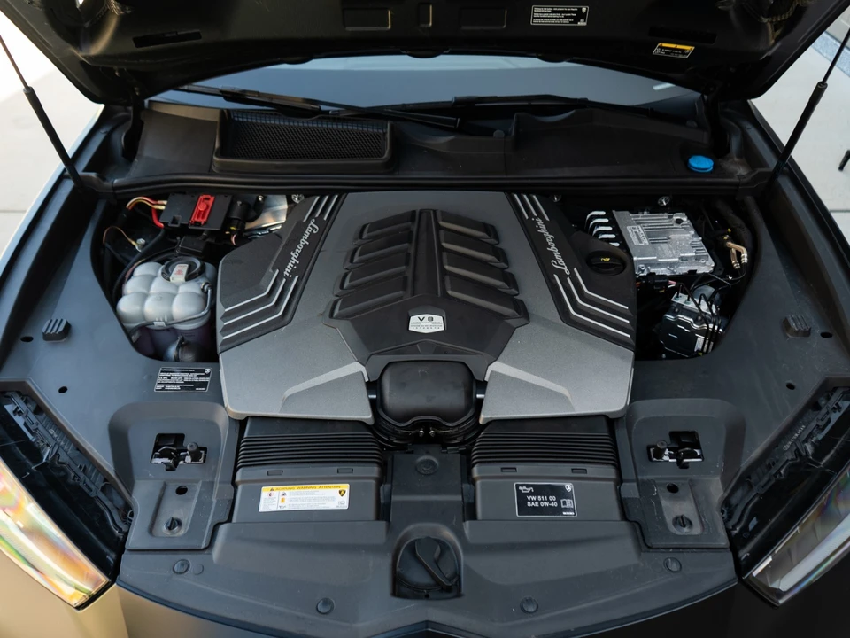 2024 Lamborghini Urus S - Image 13 of 31