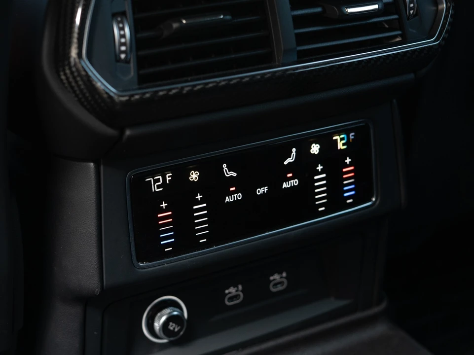 2024 Lamborghini Urus S - Image 29 of 31