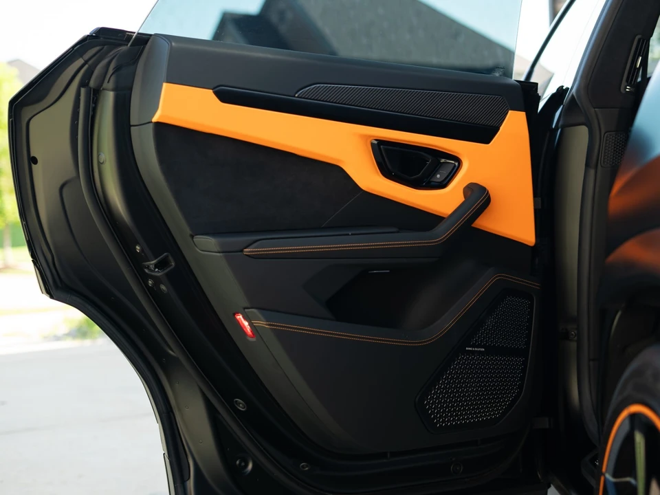 2024 Lamborghini Urus S - Image 28 of 31
