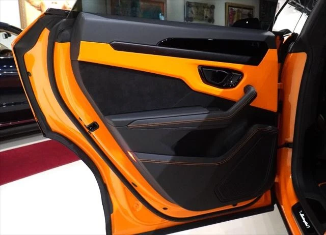 2024 Lamborghini Urus S - Image 10 of 27