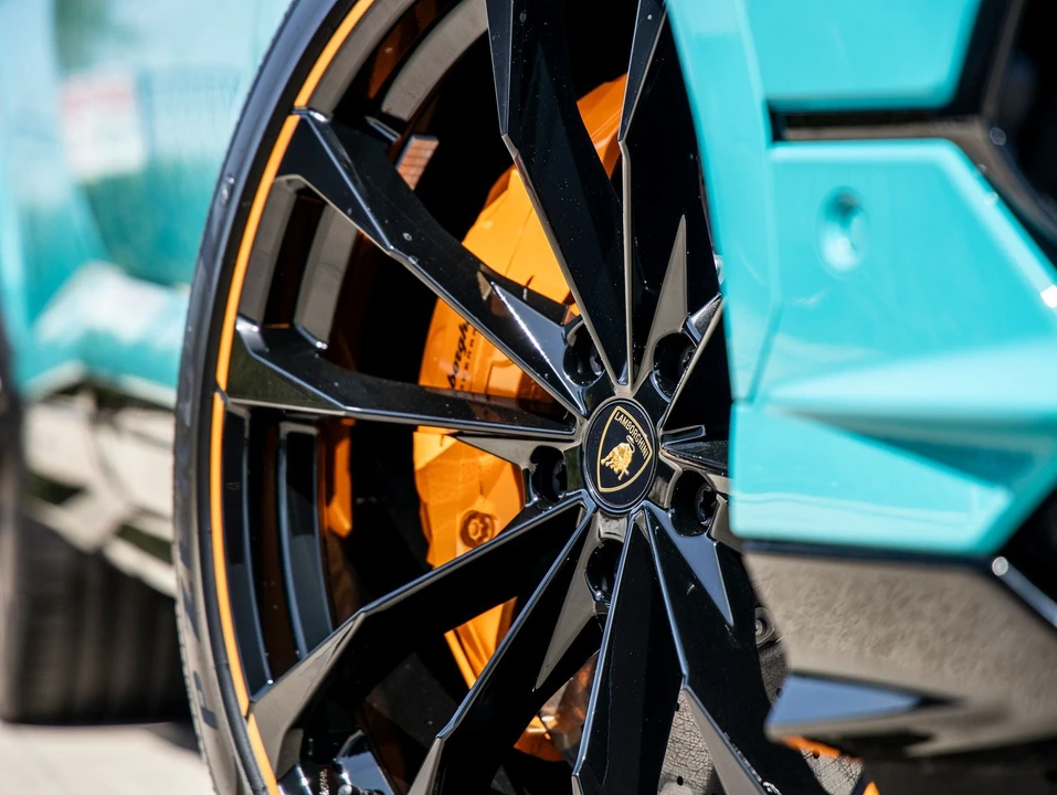 2024 Lamborghini Urus S - Image 18 of 31