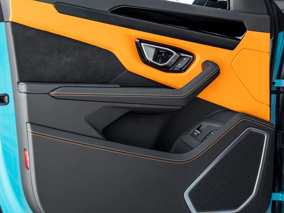 2024 Lamborghini Urus S - Image 19 of 31