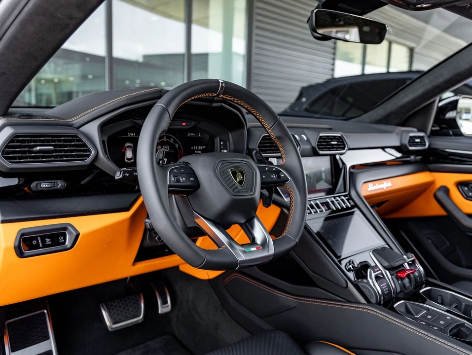 2024 Lamborghini Urus S - Image 26 of 31