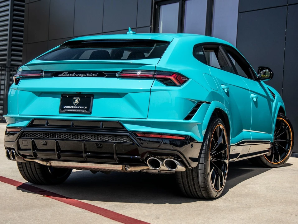 2024 Lamborghini Urus S - Image 8 of 31