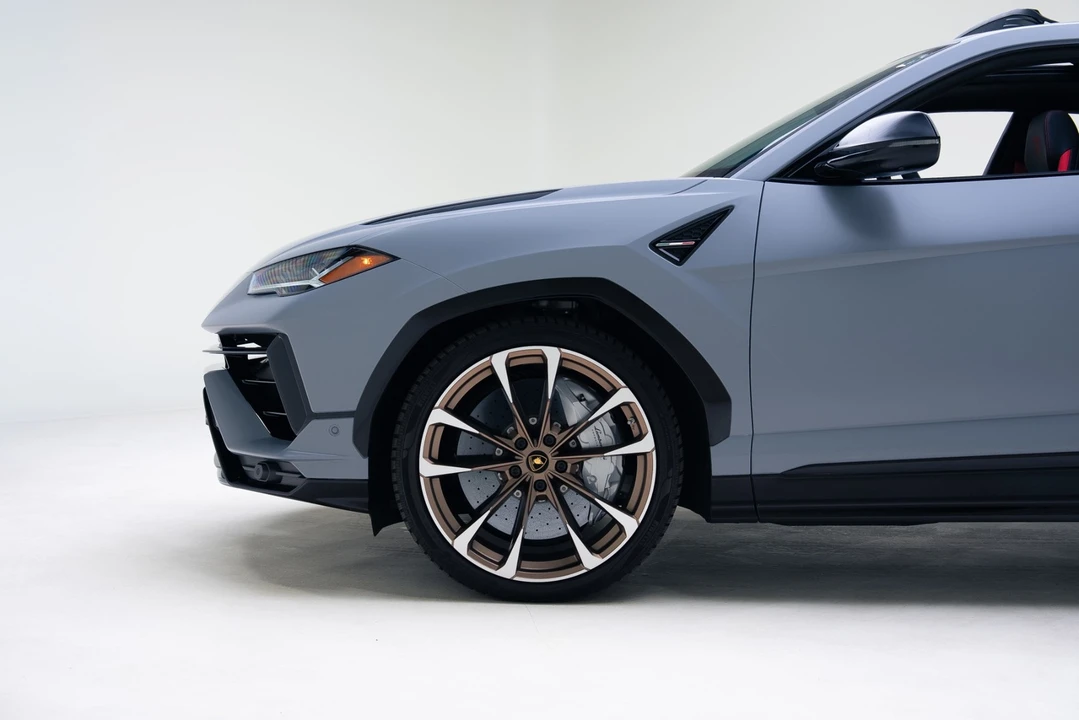 2024 Lamborghini Urus S - Image 16 of 21