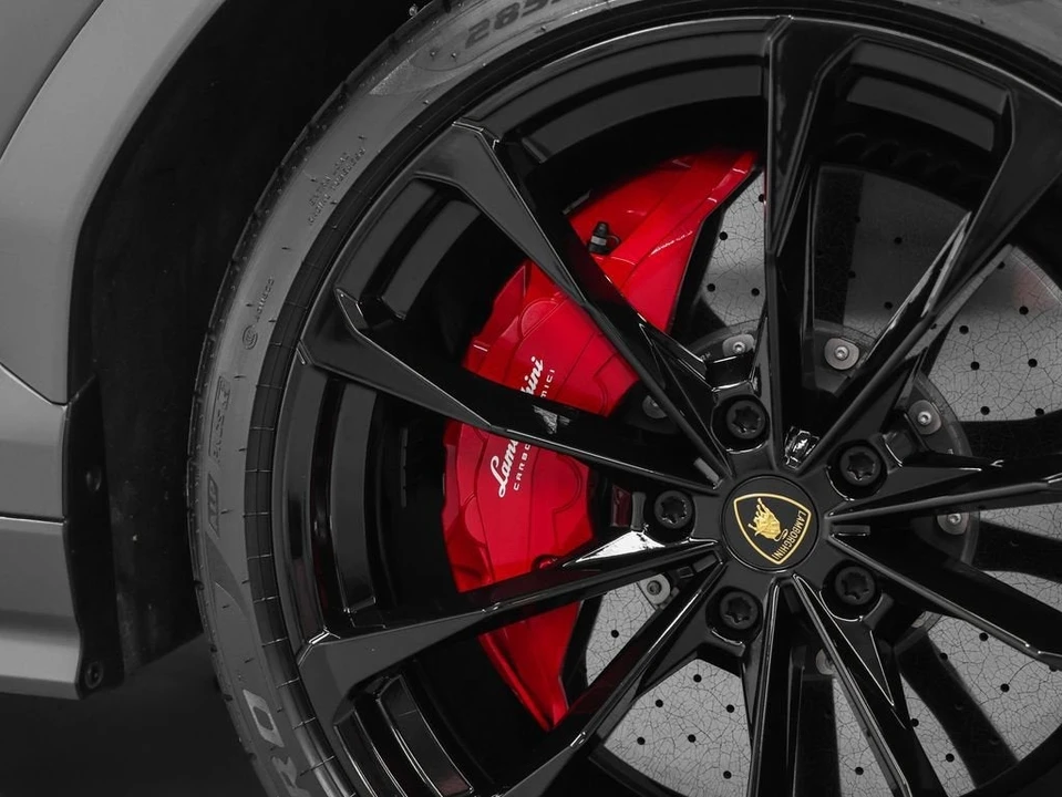 2024 Lamborghini Urus S - Image 12 of 31