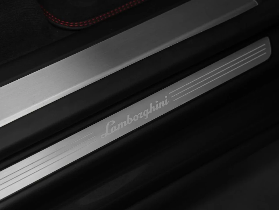 2024 Lamborghini Urus S - Image 18 of 31